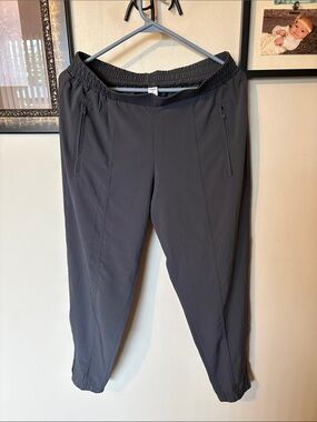 Old Navy Dark Gray Performance Jogger Pants